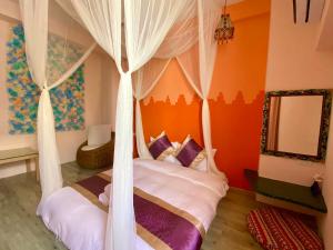 Phòng Đôi Loại Sang (Deluxe Double Room)