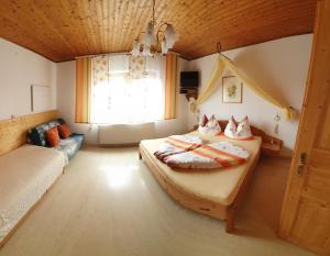 One-Bedroom Apartment room in Weingut Bohrn Himmelbett