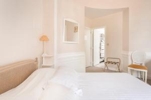 Hotels Hotel Chateau Golf des Sept Tours by Popinns : photos des chambres
