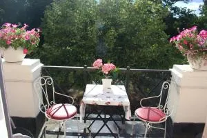 Herrgårds Hotell gyllene Hästen - Göljerum