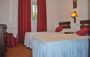 4 Bedroom Gorgeous Home In Mazagón