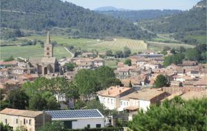 Maisons de vacances Amazing Home In Cruzy : photos des chambres