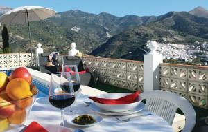 4 Bedroom Nice Home In Árchez