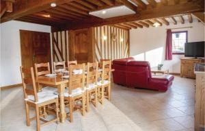 Nice Home In La Croupte With Wifi