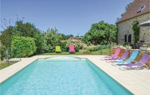 Maisons de vacances Beautiful Home In Salviac With Wifi, Private Swimming Pool And Outdoor Swimming Pool : photos des chambres