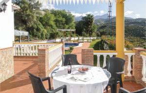 3 Bedroom Amazing Home In Frigiliana