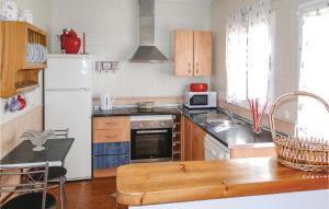 3 Bedroom Amazing Home In Frigiliana