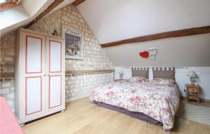 Gorgeous Home In Les Damps With Wifi