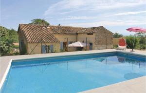 Awesome Home In St Julien De Peyrolas