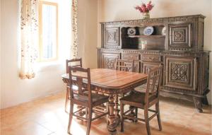 Maisons de vacances Two-Bedroom Holiday Home in St Goueno : photos des chambres