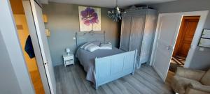 B&B / Chambres d'hotes La Demeure Avesnoise : photos des chambres