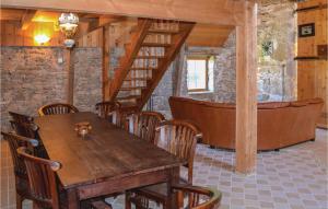 Maisons de vacances Stunning Home In Padirac-bascoul With Wifi, Private Swimming Pool And Outdoor Swimming Pool : photos des chambres