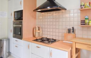 Amazing Home In St Clément Rancoudray