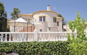 Gorgeous Home In Castalla With Wifi