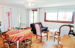 Appartements Awesome apartment in Pignan with 1 Bedrooms and Internet : photos des chambres