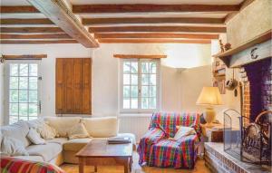 Cozy Home In Beauchene With Wifi