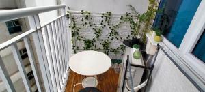 Gabriels Den @ JazzB1109