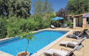 Maisons de vacances Stunning Home In Maubec With 3 Bedrooms, Wifi And Outdoor Swimming Pool : photos des chambres