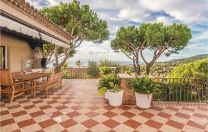 Amazing Home In Cabrils With Wifi