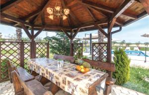 Cozy Home In Novigrad With Wifi 