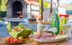 1 Bedroom Awesome Apartment In Prezid