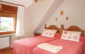Gorgeous Home In Piloña With Kitchen