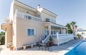 Awesome Home In Ciudad Quesada-Rojales