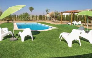 Stunning Home In Villanueva Del Duque