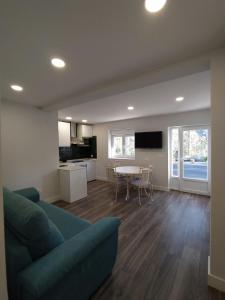 Apartamento Manuela, totalmente nuevo, 8 km de la playa