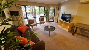 1BR Executive Apartment in City Centre