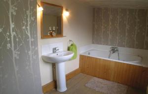Maisons de vacances La Bourtire : photos des chambres