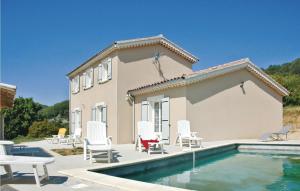 Maisons de vacances Awesome home in Saint Thome with 5 Bedrooms, WiFi and Outdoor swimming pool : photos des chambres