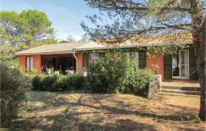 Maisons de vacances Beautiful home in Puisserguier with 3 Bedrooms, WiFi and Outdoor swimming pool : photos des chambres