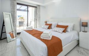 2 Bedroom Cozy Apartment In Casares