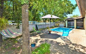 Maisons de vacances Cozy Home In St,paul-trois-chteaux With Kitchen : photos des chambres