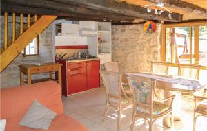 Maisons de vacances Amazing home in Padirac with 1 Bedrooms, WiFi and Outdoor swimming pool : photos des chambres