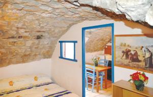 1 Bedroom Nice Apartment In La Beaume