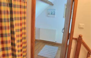 Maisons de vacances Beautiful home in Ruffiac with 2 Bedrooms and WiFi : Maison de Vacances 2 Chambres