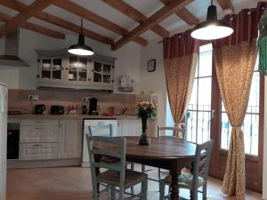 Appartements Le logis du 2 roues Le Saint Esteve : photos des chambres