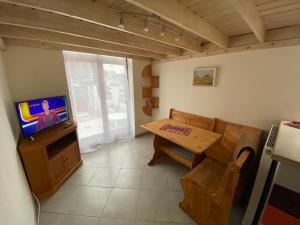 Appartements La Mezza - Wifi - stationnement - Terrasse : photos des chambres