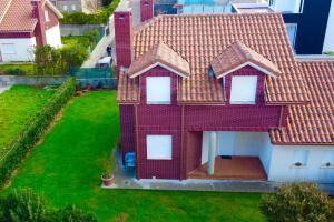 Casa de Anmar casa independiente con jardín, Ajo