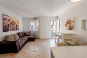 Appartements Over Monaco Apartment - 100m from Monaco - Roof Swimming Pool : photos des chambres