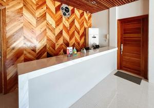 RedDoorz near Southwestern University