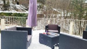 Appartements St Nectaire- Appartement Terrasse Privee- 4 personnes : photos des chambres