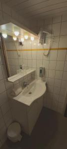 Hotels The Originals City, Hotel Colmar Gare : photos des chambres