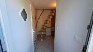 Apartment Carolina - Hillside Stay, Steps from the Sea