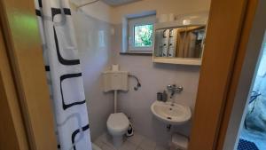 Apartment Carolina - Hillside Stay, Steps from the Sea