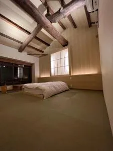 城崎温泉 小宿 紬 tsumugi - Izushi