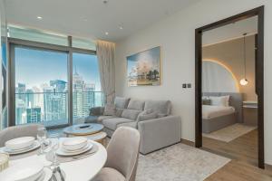Luton Vacation Homes - Luxury & Sea View 1BR - Jumeirah Living Marina Gate Tower 3 - 40AB12