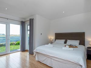 Celyn Y Mor Stunning Rhosneigr Family Beach House - Pass the Keys